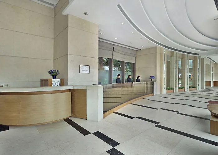 Rambler Oasis Hotel